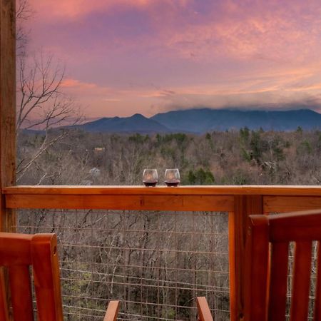 Tranquil Mountain Getaway By Ghosal Luxury Lodging Гатлінбург Екстер'єр фото
