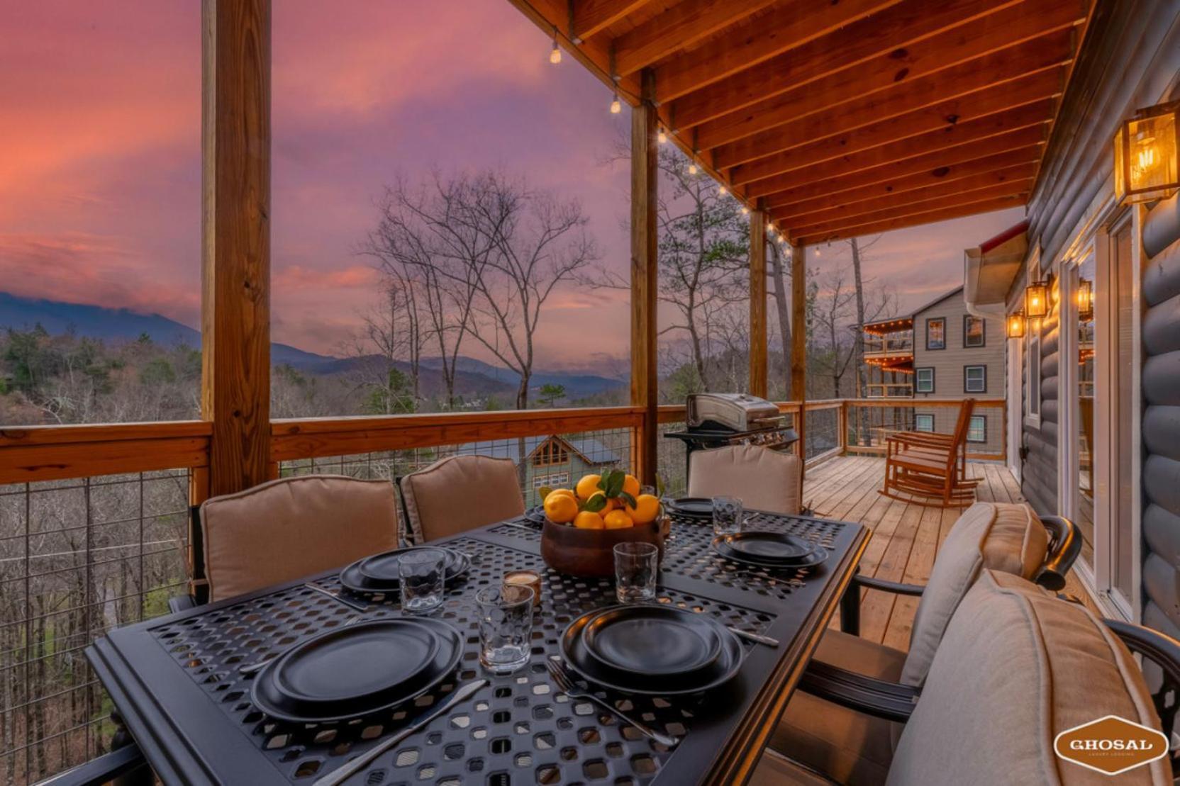 Tranquil Mountain Getaway By Ghosal Luxury Lodging Гатлінбург Екстер'єр фото