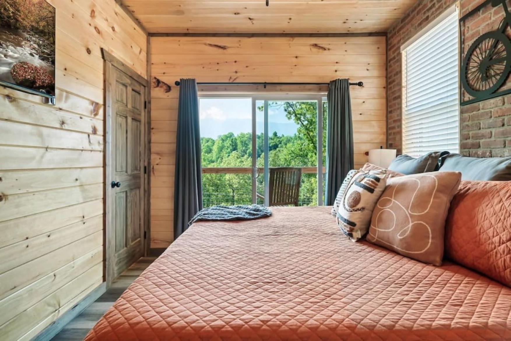 Tranquil Mountain Getaway By Ghosal Luxury Lodging Гатлінбург Екстер'єр фото